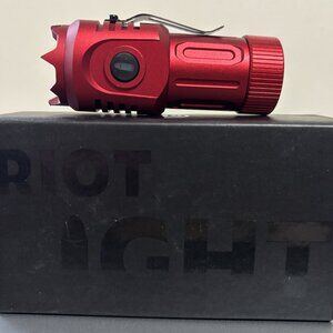Riot Light, 2,200+ lumen Flashlight, Blood Red - New